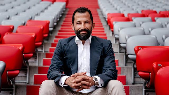 星空体育官方网站-10连冠后怎么办？萨利哈米季奇：莱万会留队谈续约