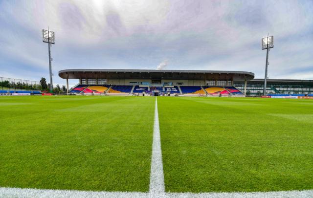 星空体育官方网站-中超赛会制也有优点？看看隔壁联赛的白癜风球场